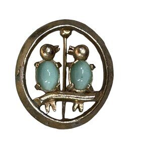 Vintage Gold Tone Turquoise Love Bird Duette Brooch Artisan Crafted Oval Pin